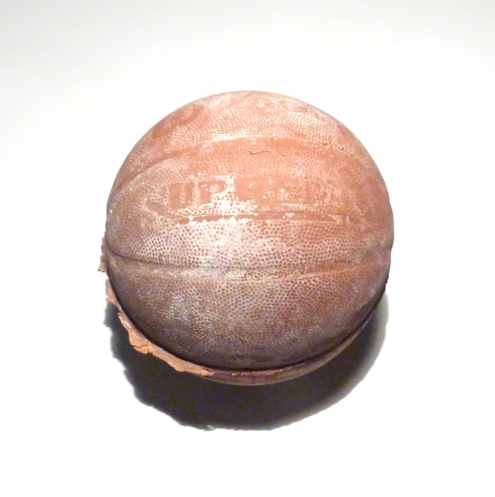 Clay Basketball / Solid Shadow